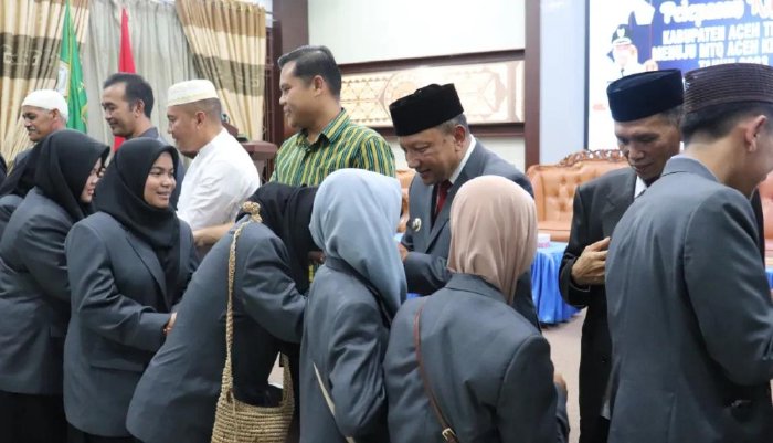 PJ Bupati Lepas Keberangkatan Rombongan MTQ Kontingen Aceh Tengah Ke Simeulue