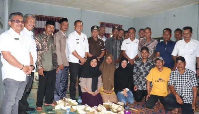 Pj. Bupati Aceh Tengah Dorong Pengembangan Agrowisata Durian di Kecamatan Ketol