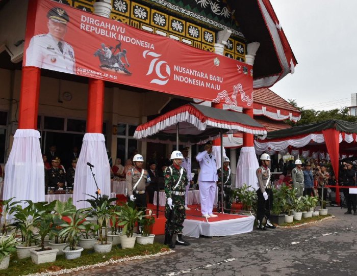 Peringatan HUT RI ke-79, Pemkab Aceh Tengah Gelar Upacara Pengibaran Bendera Merah Putih Dengan Khidmat